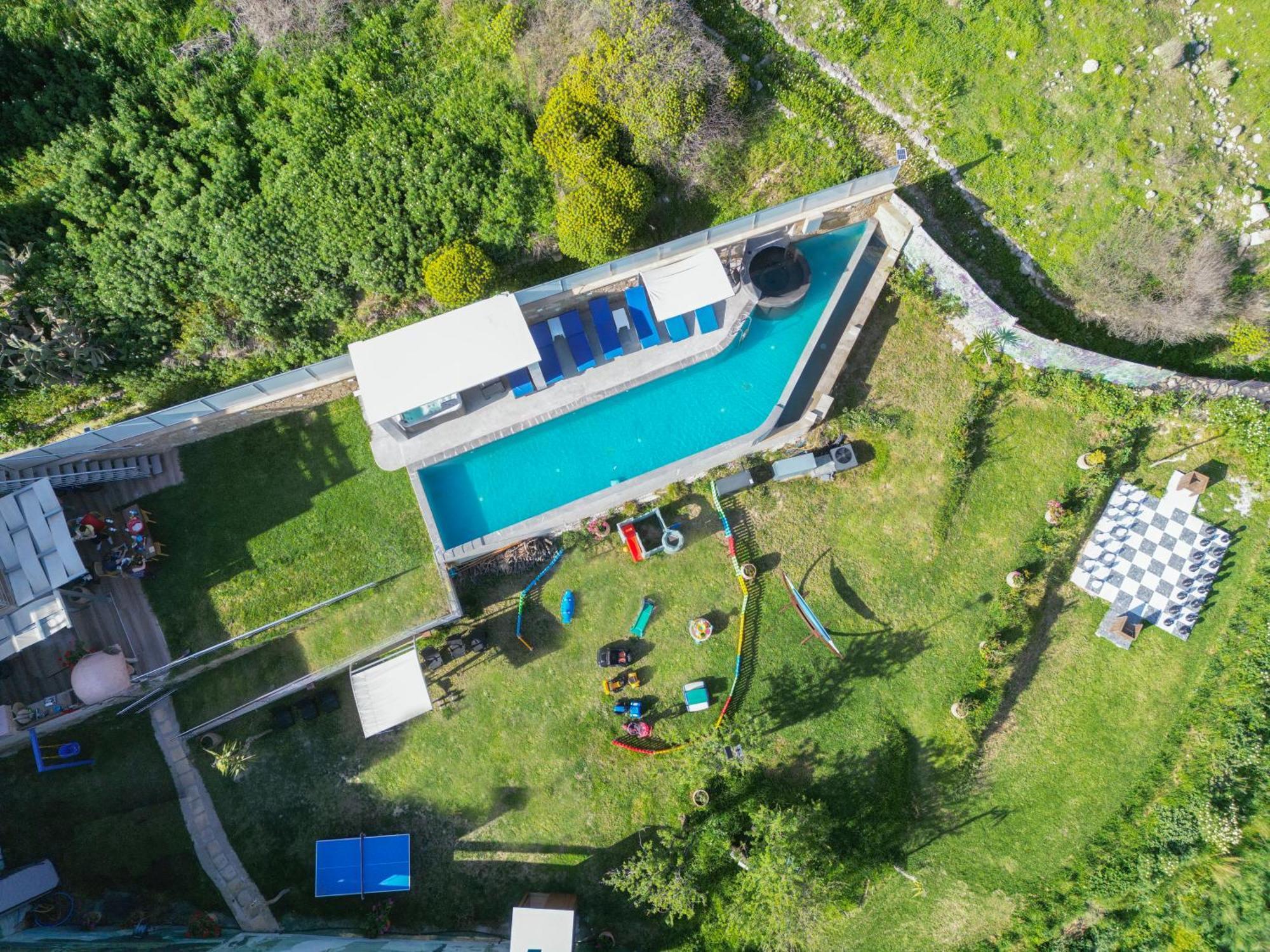 Heated Private 50sqm Pool, Jacuzzi, Spa - Ozone&Salt - Villa Rokka Kíssamos Esterno foto