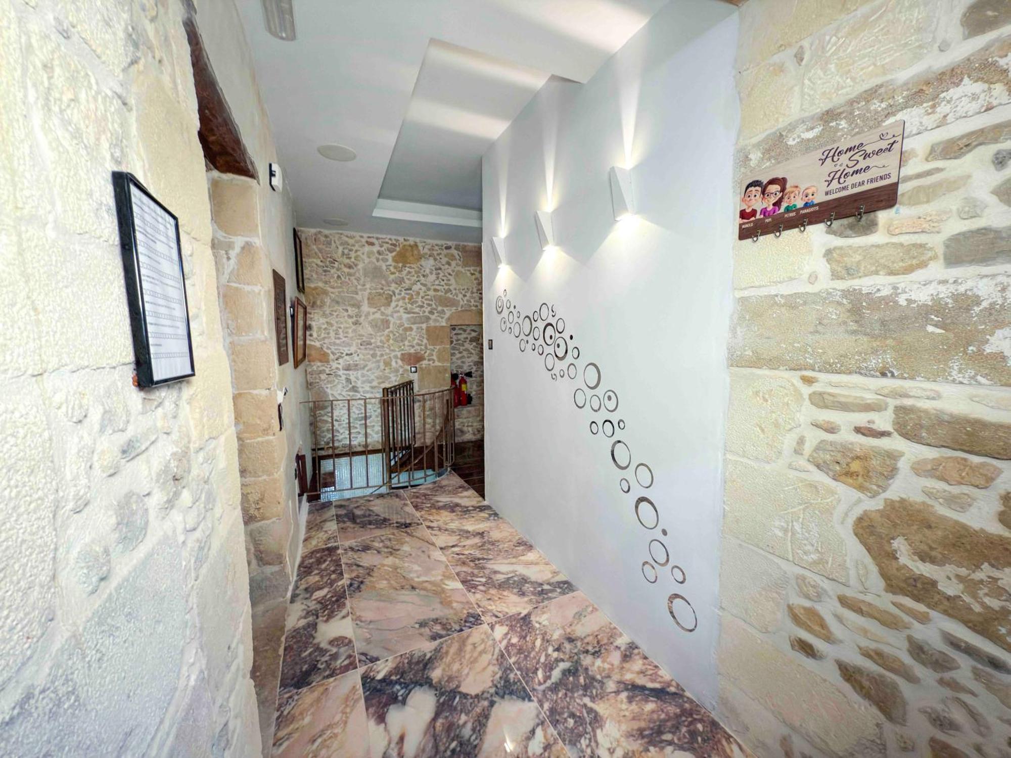 Heated Private 50sqm Pool, Jacuzzi, Spa - Ozone&Salt - Villa Rokka Kíssamos Esterno foto
