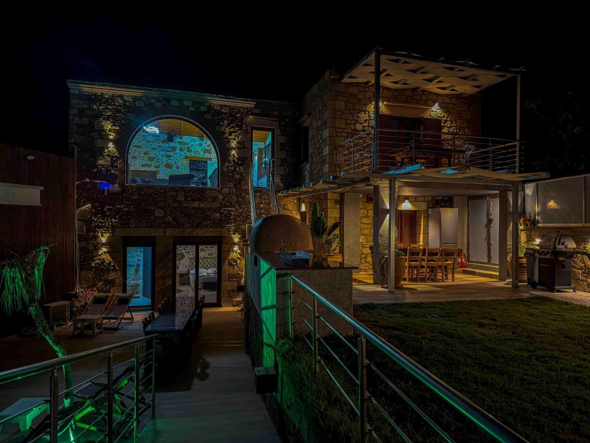 Heated Private 50sqm Pool, Jacuzzi, Spa - Ozone&Salt - Villa Rokka Kíssamos Esterno foto